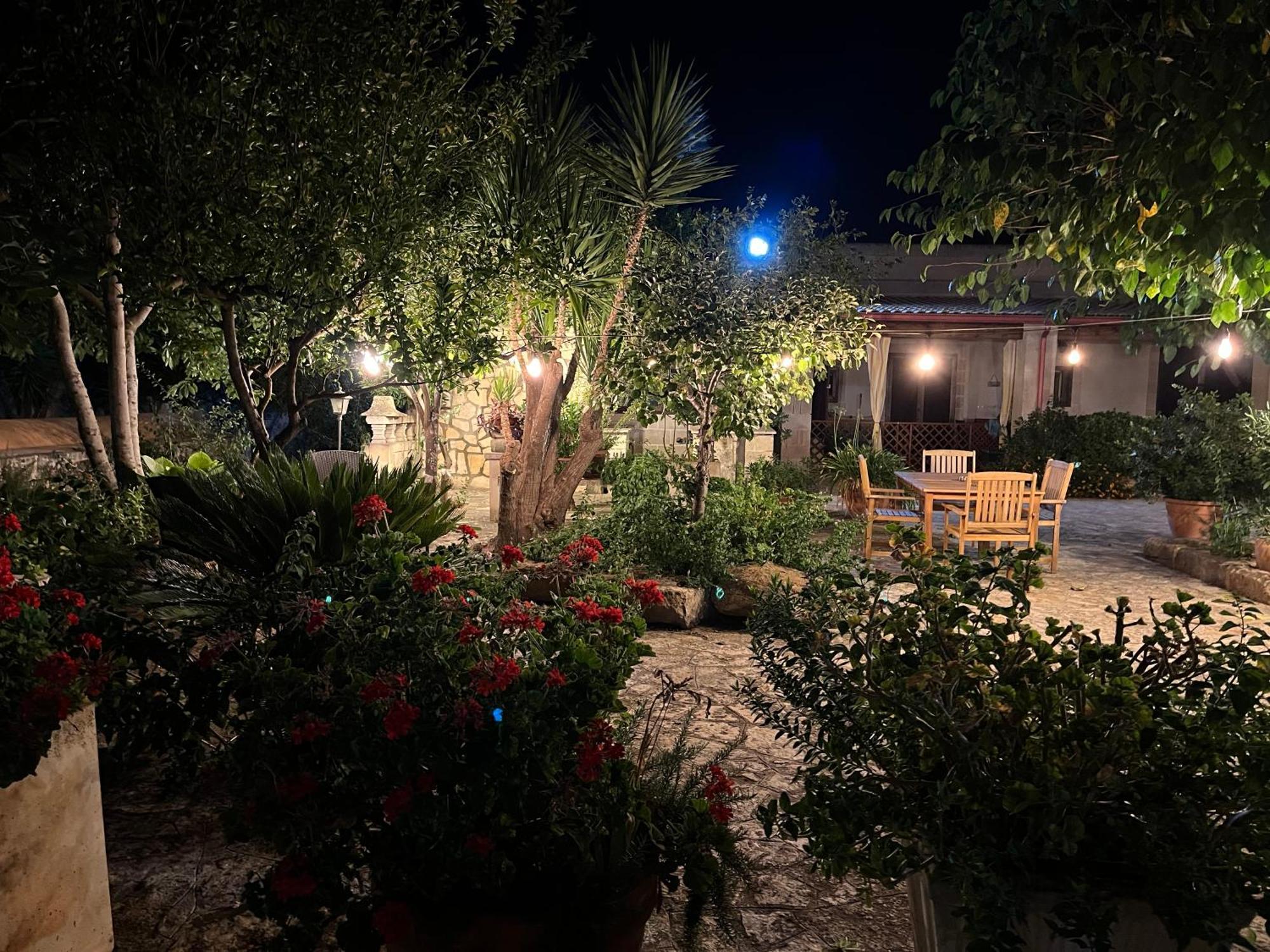 Masseria La Camardia Sava Eksteriør billede