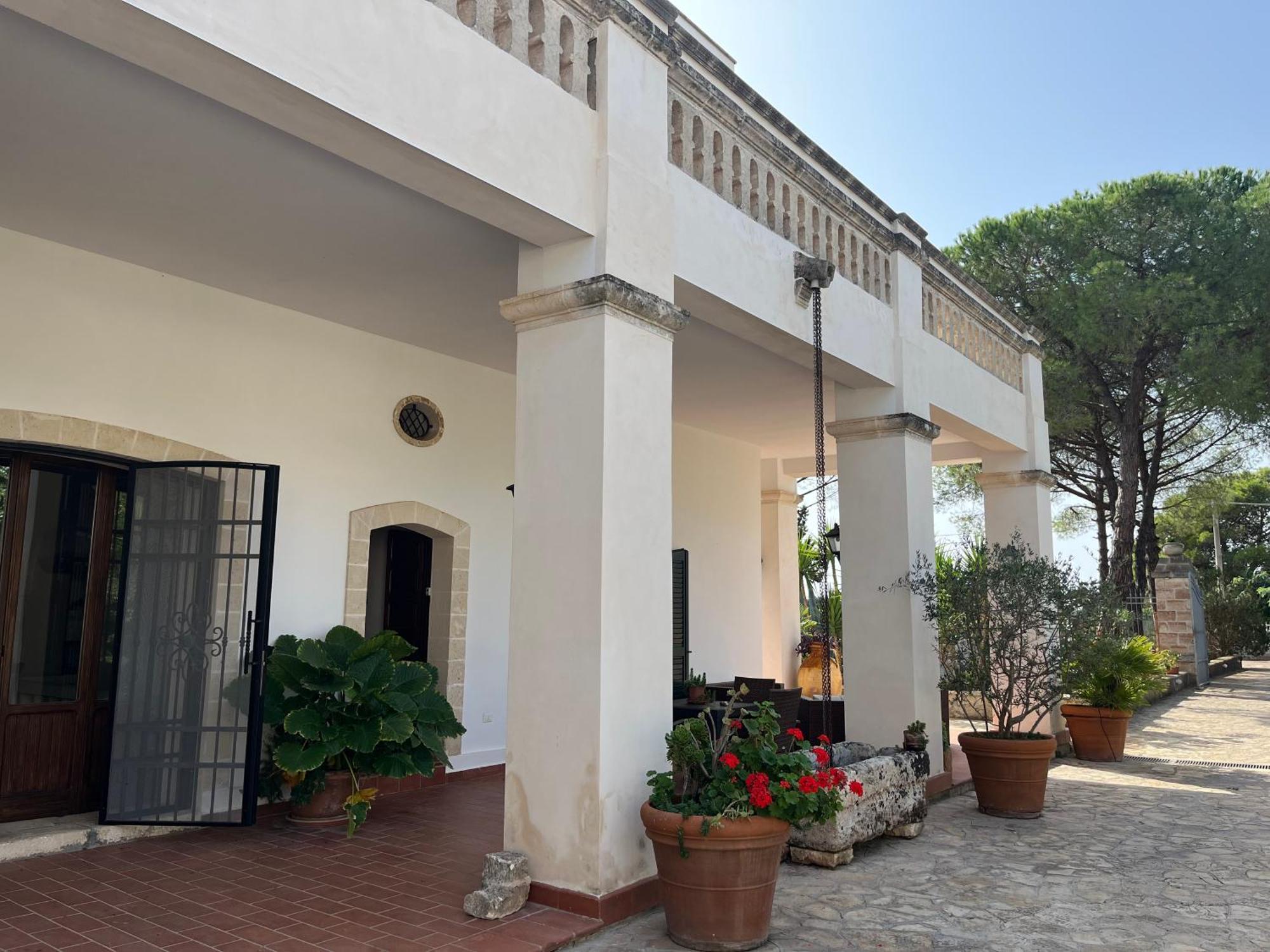 Masseria La Camardia Sava Eksteriør billede