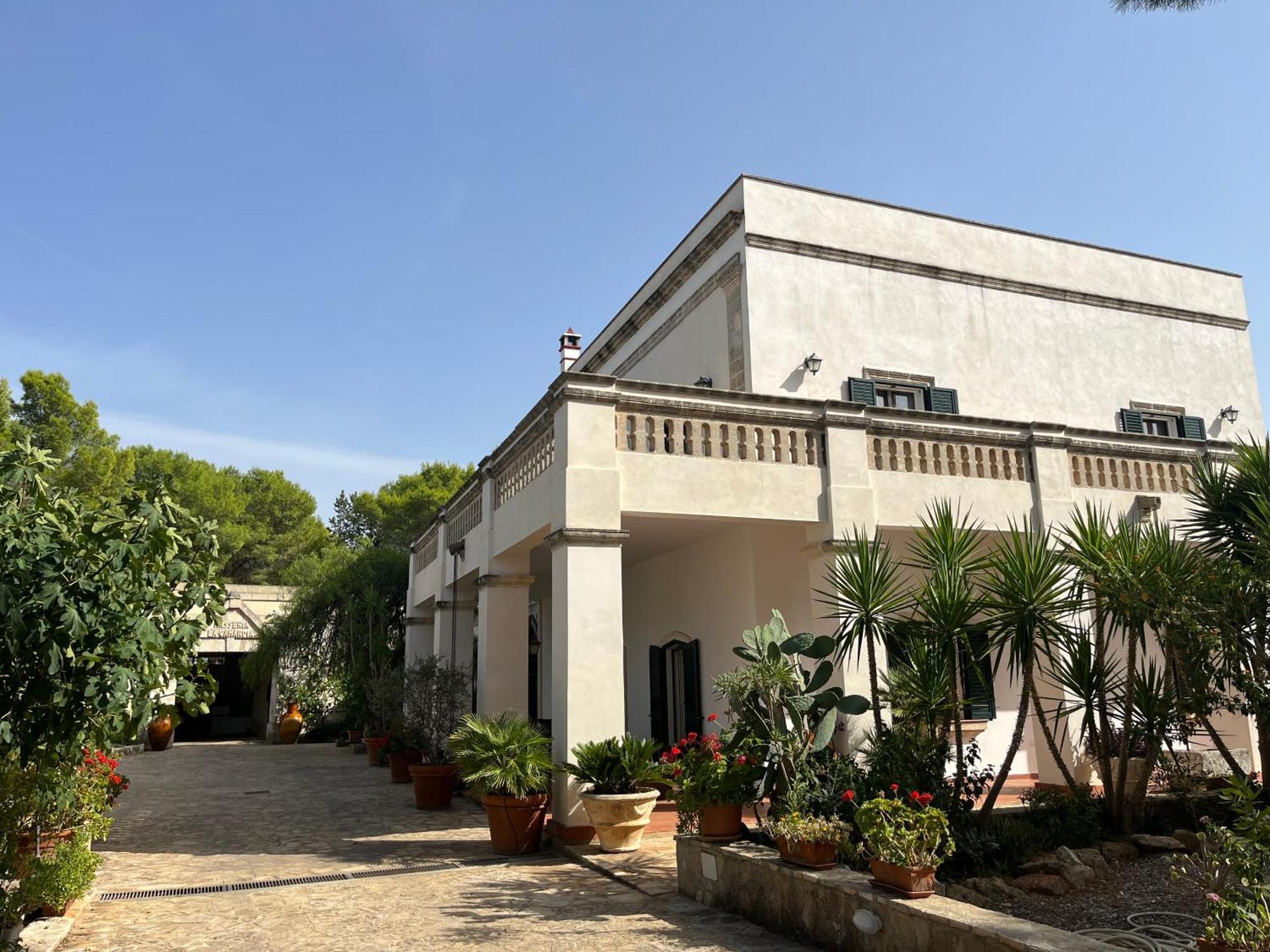 Masseria La Camardia Sava Eksteriør billede