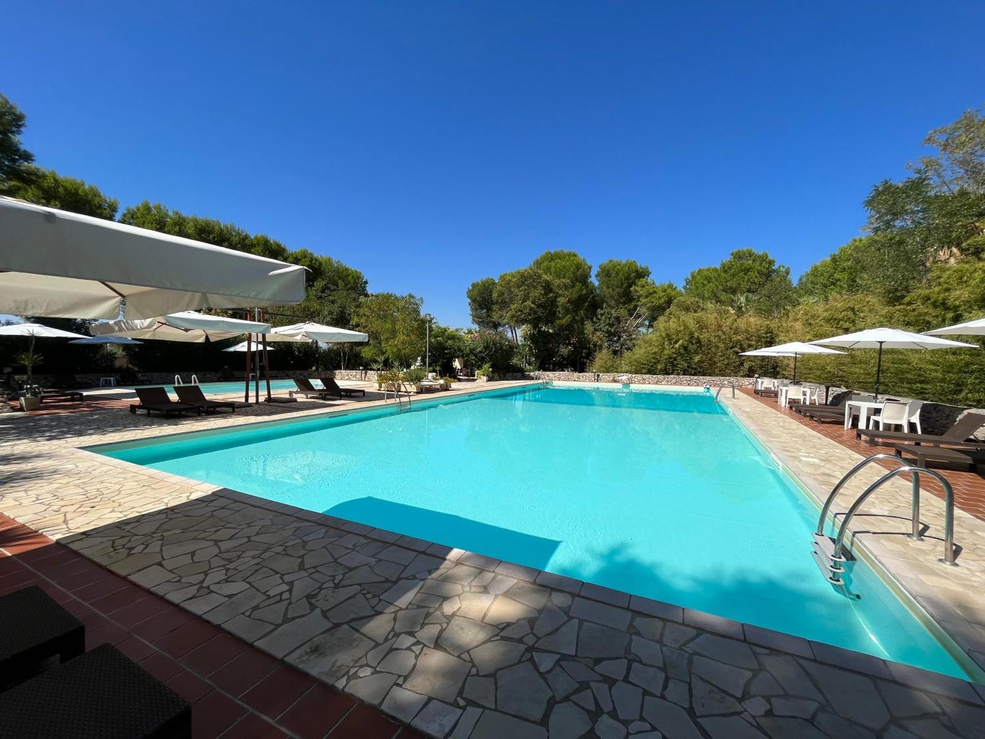 Masseria La Camardia Sava Eksteriør billede